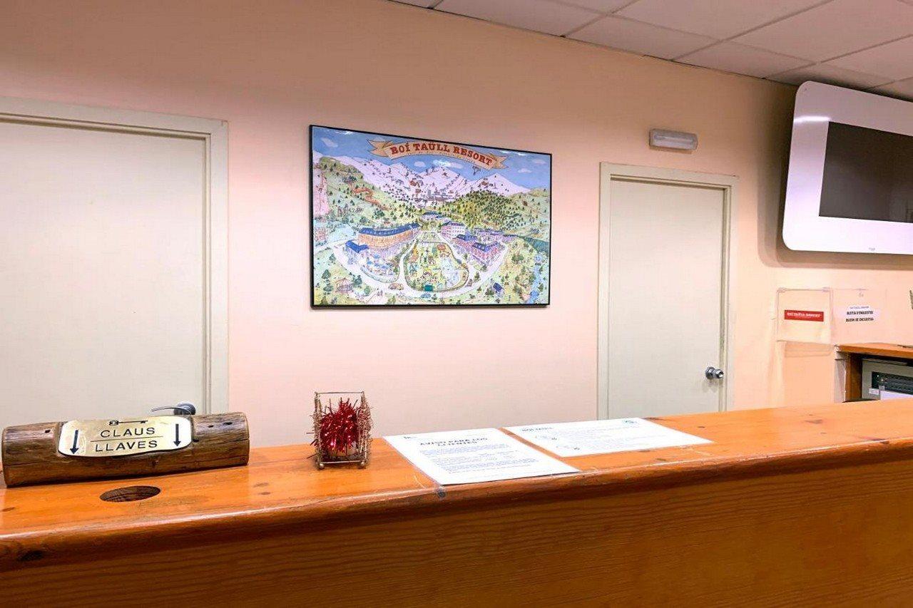 ホテル Residencial La Solana Vall de Boí エクステリア 写真
