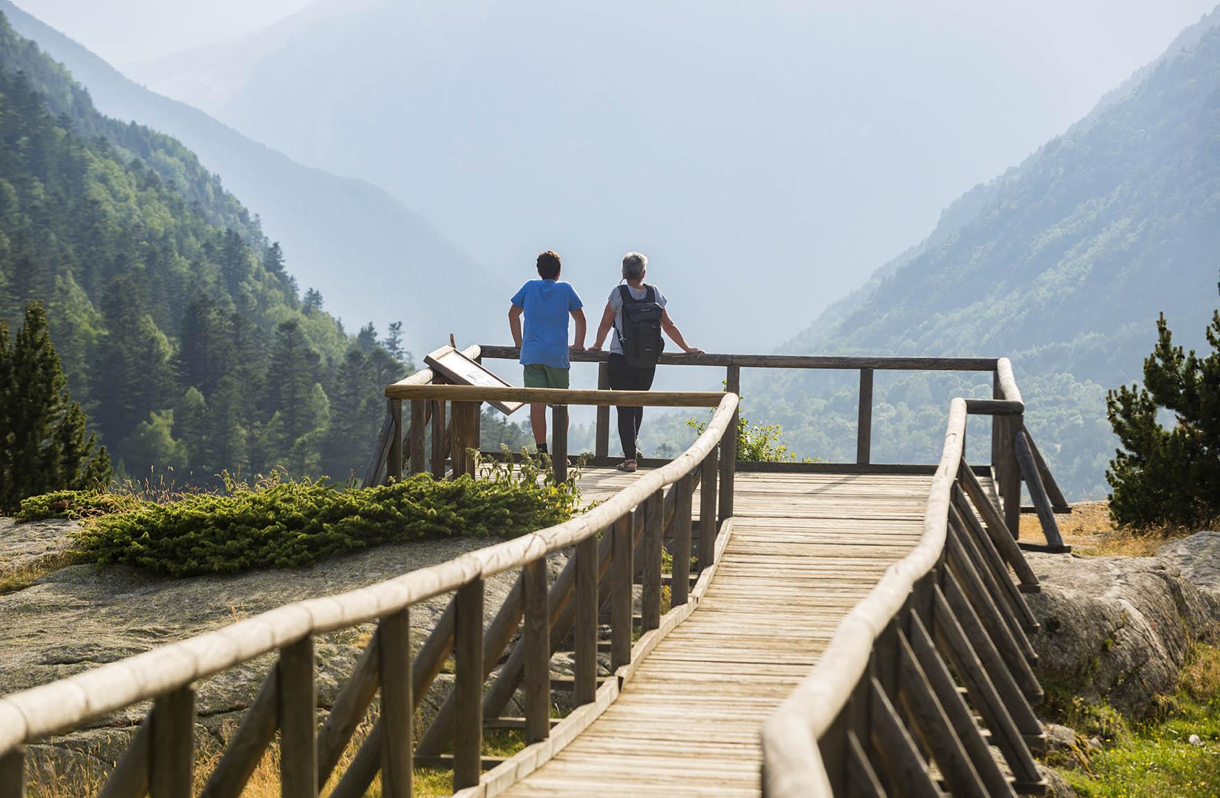 ホテル Residencial La Solana Vall de Boí エクステリア 写真